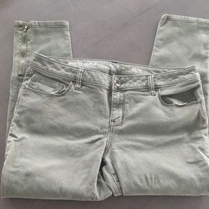 Women’s ana Skinny Zipper Ankle Jean Olive size 14